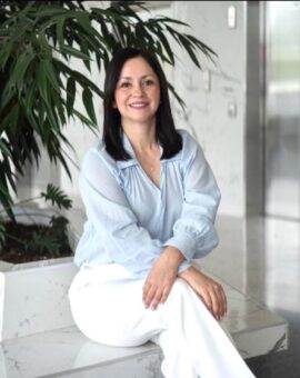 Claudia Santiago