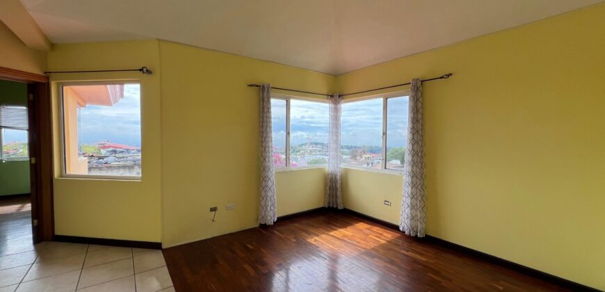 CASA EN VENTA RESIDENCIAL LOMA REAL SAN CRISTOBAL ZONA 8 DE MIXCO