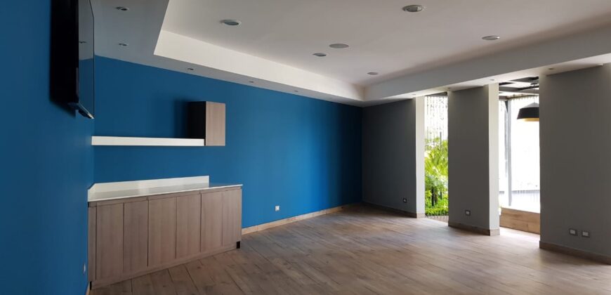 APARTAMENTO EN RENTA AMUEBLADO ZONA 14 EDIFICIO ELGIN