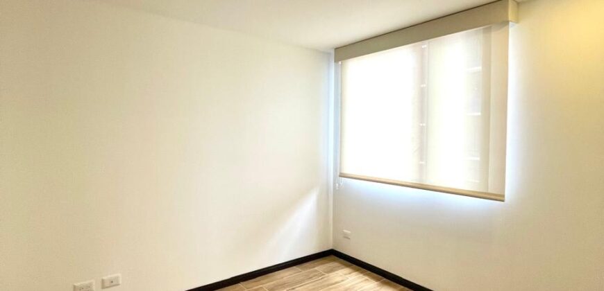 Apartamento en Renta Zona 13 Edificio Essenza