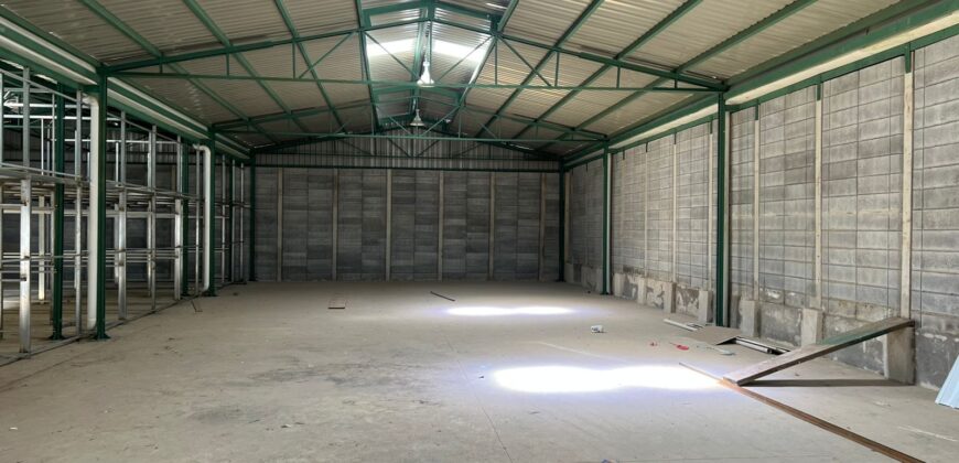 BODEGA EN RENTA DENTRO DE COMPLEJO CARRETERA A FRAIJANES
