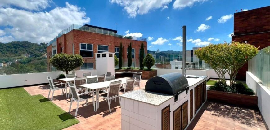 APARTAMENTO EN VENTA IKARIA ZONA 15