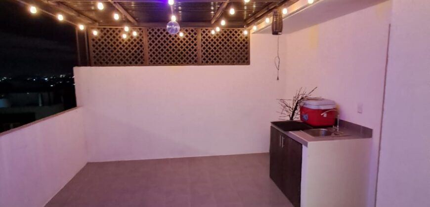 Casa en Venta en Condado San Jacinto, Zona 10 de Mixco