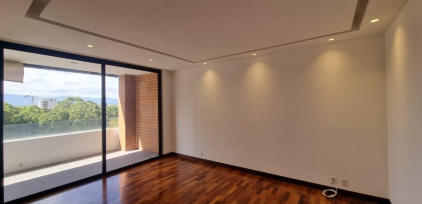 LANTANA ZONA 14 APARTAMENTO EN VENTA