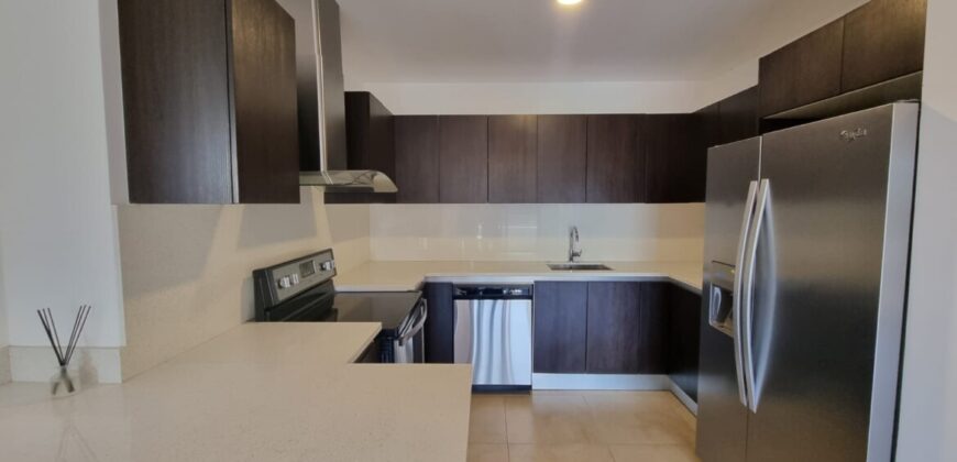 LANTANA ZONA 14 APARTAMENTO EN VENTA