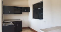 CASA EN VENTA – BALCONES DE SAN CRISTÓBAL, ZONA 8 MIXCO