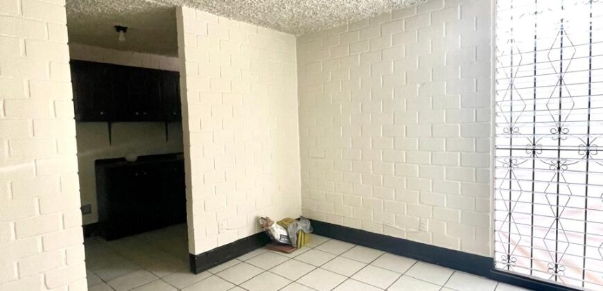 CASA EN VENTA – BALCONES DE SAN CRISTÓBAL, ZONA 8 MIXCO