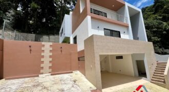CASA EN VENTA CARRETERA A PIEDRA PARADA CRISTO REY, ZONA 6, SANTA CATARINA PINULA,  A 3 MINUTOS DE EL PULTE