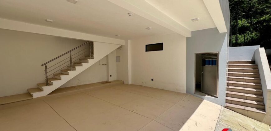 CASA EN VENTA CARRETERA A PIEDRA PARADA CRISTO REY, ZONA 6, SANTA CATARINA PINULA,  A 3 MINUTOS DE EL PULTE