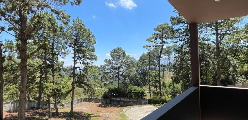 CASA EN VENTA CARRETERA A PIEDRA PARADA CRISTO REY, ZONA 6, SANTA CATARINA PINULA,  A 3 MINUTOS DE EL PULTE