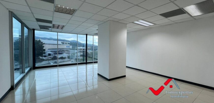 OFICINA EN RENTA ZONA PRADERA, ZONA 10