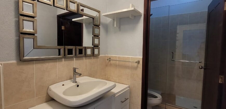 Casa en Renta Prados de San Cristóbal Zona 8 de Mixco