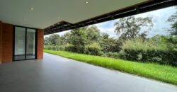 CASA EN VENTA EN PULTE GOLF, SAN ISIDRO, ZONA 16