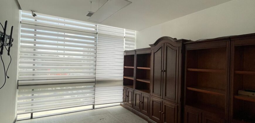 OFICINA EN RENTA RENOVATI ZONA 10