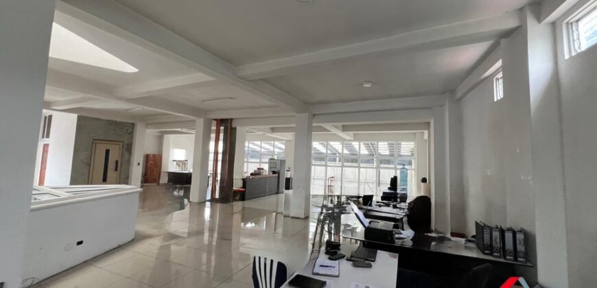 EDIFICIO EN RENTA CALZADA ROOSEVELT ZONA 1 MIXCO