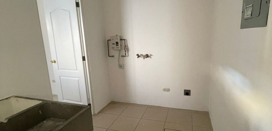 CASA EN VENTA CONDOMINIO SAN MARINO, SAN CRISTOBAL ZONA 8 DE MIXCO