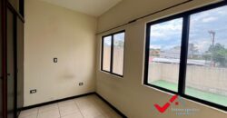 CASA EN VENTA PINARES, SAN CRISTOBAL, ZONA 8 MIXCO