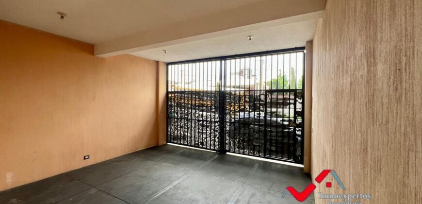 CASA EN VENTA PINARES, SAN CRISTOBAL, ZONA 8 MIXCO
