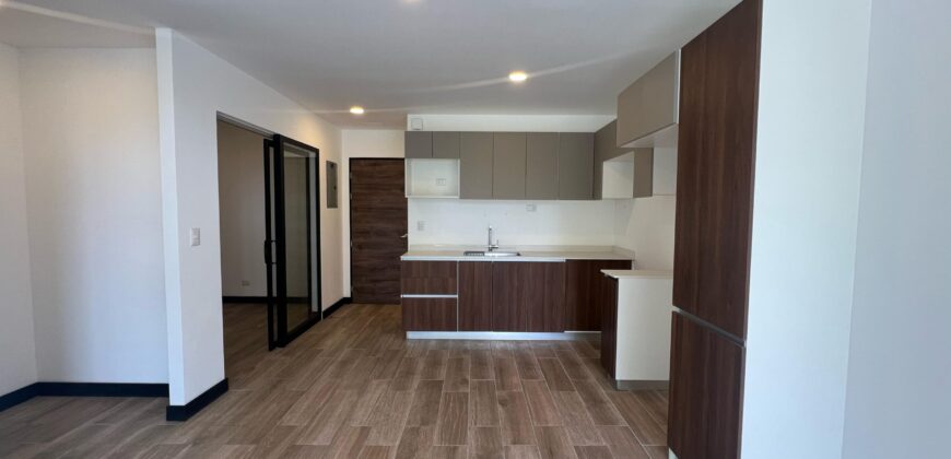 APARTAMENTO EN RENTA SENTEI 10 ZONA 10