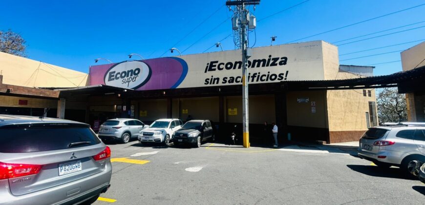 Local en Venta Boulevard Sur, San Cristóbal, Zona 8 de Mixco