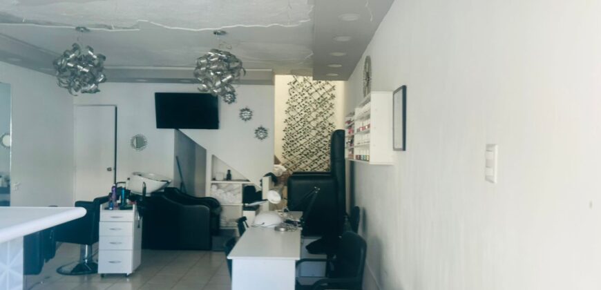 Local en Venta Boulevard Sur, San Cristóbal, Zona 8 de Mixco