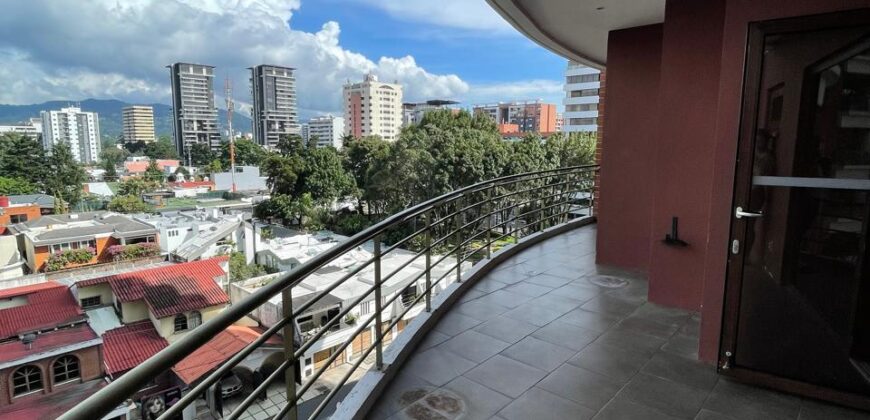 APARTAMENTO EN RENTA TADEUS ZONA 14
