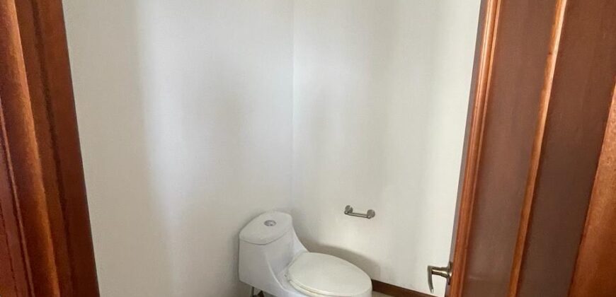 APARTAMENTO EN RENTA, ZONA 15 VISTA HERMOSA II EDIFICIO BOTTICELLI