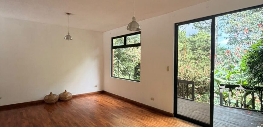 CASA EN VENTA | RESIDENCIAL EL ESCALÓN, SAN JORGE MUXBAL
