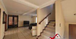 CASA EN VENTA | SAN CRISTÓBAL, ZONA 8 DE MIXCO