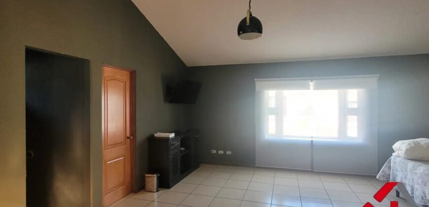 CASA EN VENTA | SAN CRISTÓBAL, ZONA 8 DE MIXCO